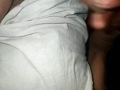 Amador amadora, Masturbação, Solo chão