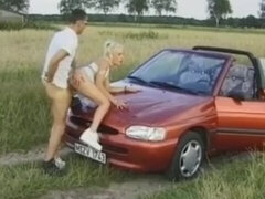 Blondína, Auto, Nemecké, Vonku, Na verejnosti, Realita, Vychudnutá, Teenka