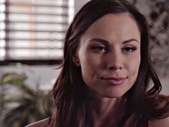 Nana, Beauté, Sucer une bite, Brunette brune, Tir de sperme, Médecin, Doigter, Infirmière