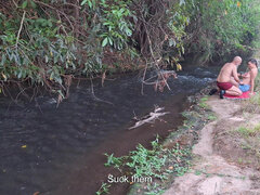 Amatorka, Duży tyłek, Obciąganie, Nudysta, Na wolnym powietrzu, Publiczny, Niespodzianka, Podwodny