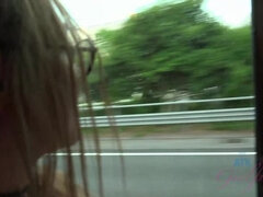 Corrida, Sucio, Masturbacion con pies, Gafas, Latina, Pov, Afeitado, Flaco