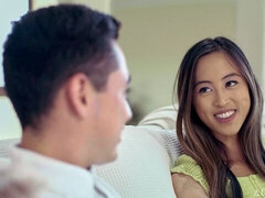 Azjatka, Duży tyłek, Duży kutas, Obciąganie, Brunetka, Styl na pieska, Naturalne cycki, Nastolatki