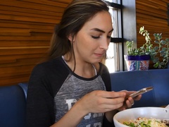 Közelkép, Táncolás, Túlzott, Masszázs, Maszti, Egyedül, Lövellt, Játékszerek