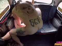 Tattooed stud Bo Sinn makes Licky Lex cum