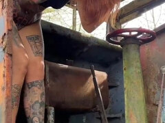 18 anni, Amatoriale, Pisciando, Solo, Tatuaggi, Ragazza