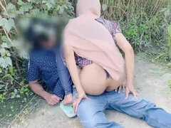 Amateur, Mamada, Pareja, Casero, Indio, Al aire libre, Público