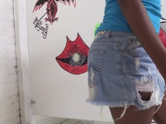 Rjavolaska, Notranji izliv, Temnopolti, Luknja v steni, Majhen, Obrito