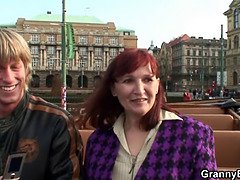 Oma, Reif, Muschi, Realität, Rotschopf, Strümpfe, Jungendliche (18+)