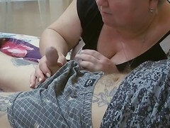 Mature BBW gives deep oral pleasure in high quality videos