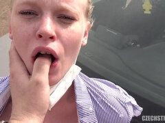 Enthousiasteling, Grote kont, Blond, Pijpbeurt, Tsjechisch, Hardcore, Buiten, Slet