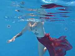 The best Mimi Cica from Finland swimming naked underwater