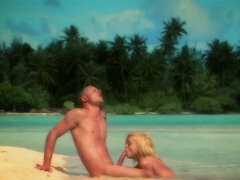 Velike joške, Blondinka, Fafanje