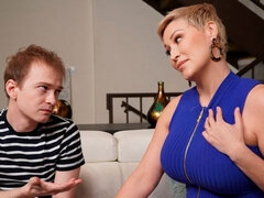 Store smukke kvinder, Store bryster, Blondine, Pik sutte, Sædskud, Kysse, Lingerie, Mor jeg gerne vil kneppe