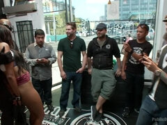 Bondage, Dominans, Kvinna, Förödmjukelse, Mellanrasig, Offentlig, Slav, Sprutande