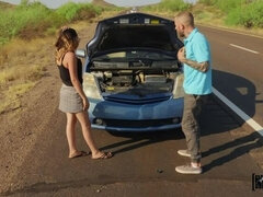 Cumizás, Gesztenyebarna, Gépkocsi, Döci, Pénisz, Arcra élvezés, Poharak, Leborotvált