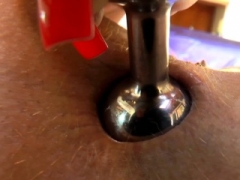 Bigass gal deepthroats sextoy in closeup