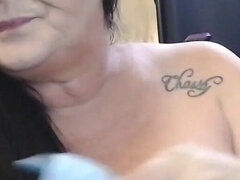 아마추어, 큰 가슴, 흑갈색 머리, 페티쉬, 나이든, 혼자, 문신