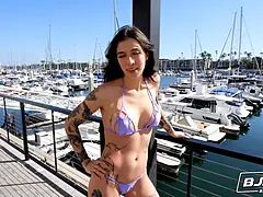 Duże cycki, Brunetka, Głebokie gardło, Hd, Olbrzymi, Punkt widzenia, Lizanie odbytu, Cycki