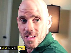(Eva Notty, Johnny Sins)- MILF On The Prowl