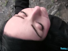 Blasen, Spermaladung, Hundestellung, Handjob, Im freien, Pov, Öffentlich, Schlucken