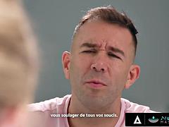 Babe, Store bryster, Blondine, Fransk, Håndjob, Massage, Olie, Realitet