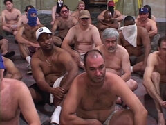 18 let, Blondýna, Kuřba, Stříkání spermatu, Péro, Hardcore, Mezirasové, Orgie