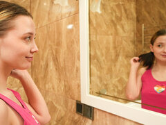 18 let, Kotě, Masturbace, Drobounká, Vyholené, Teenka