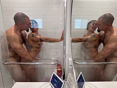 Amatoriale, Coppia, Hardcore, Latina, Leccata, Mamma che vorrei scoparmi, Capezzoli, Doccia