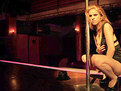 Striptease, tuga, pornlowcost