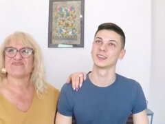 Stora tuttar, Blondin, Avsugning, Knubbig, Sperma shot, Mogen, Verklighet, Spansk