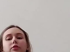 18, Amatéri, Femdom, Fetiš nôh, Podpätky, Poníženie, Džínsy, Teenka