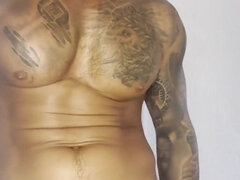 Solo, Tatuering
