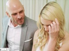 Cul, Blonde, Sucer une bite, En levrette, Embrassement, Maigrichonne, Adolescente, Nénés