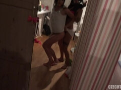 Kauniit, Suihinotto, Ruskeahiuksinen, Tsekki, Rankka, Selkäsauna, Pissata, Kaksoset