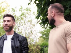 Anal, Stor kuk, Långt ner i halsen, Doggystyle, Hårig, Handjobb, Hd, Runkar