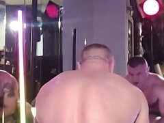 Duży kutas, Obciąganie, Zdrada, Rogacz, Wytrysk do ust, Całować, Mamuśka, Spanking