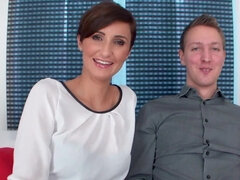 Negroa, Boquete, Morena, Corno manso, Jato de porra, Hardcore, Hd, Dona de casa