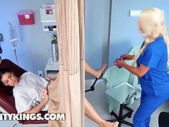 Grosser arsch, Blondine, Fingern, Hd, Lesbisch, Lecken, Muschi, Spielzeuge