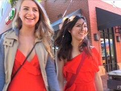 Šaty, Fisting, Fetiš nohou, Podpatky, Na veřejnosti, Sólo, Stříkání, Upskirt