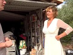 Veľké kozy, Blondína, Kuřba, Britskej, Striekanie semena, Hd, Podpätky, Kozičky