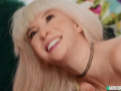 Blonde, Sucer une bite, Mamie, Mature, Petite femme, Actrice du porno, Adolescente, Nénés