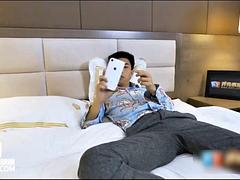 Aasialainen, Isot tissit, Prostituoitu, Tissit