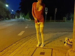 Amatør, Blondine, Europærer, Tysk, Udendørs, Offentlig, Solo, Strømper