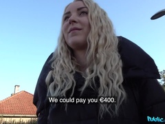 Amatööri, Amerikkalainen, Perse, Suihinotto, Luonnolliset tissit, Julkinen, Lyhyt tukka, Hame