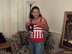 Ruskeahiuksinen, Karvainen, Nännit