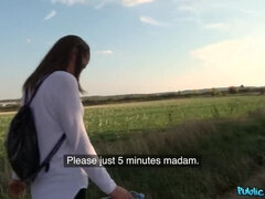 Zadek, Kuřba, Brunetka, Přírodní prsa, Na veřejnosti, Pička, Polykání, Kozičky