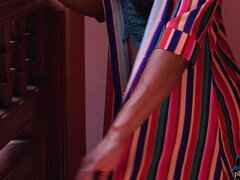 Asiatisch, Geile alte tussi, Indisch, Milf, Im freien, Solo