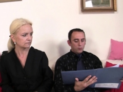 Blondine, Europærer, Håndjob, Hd, Ældre kvinde, Trekant
