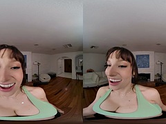 Busty MILF Lexi Luna enjoys an intense workout with her big cock VR Porn