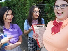 Bess Breast, Ella Cruz and Jasmine Vega are getting pleasure